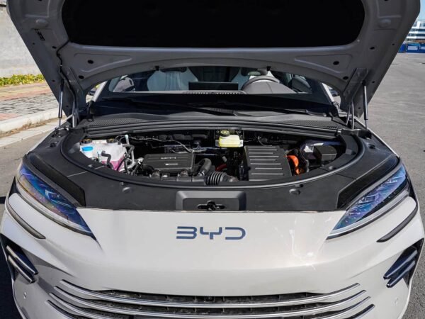 BYD Song Plus DM-i 2025 à vendre au Burkina Faso | SUV Hybride - Furova Motors BYD Song Plus DM-i 2025 à vendre au Burkina Faso | SUV Hybride - Furova Motors