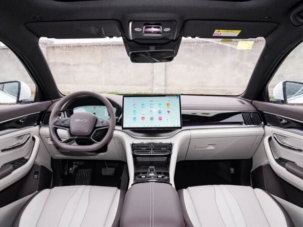 BYD Song Plus DM-i 2025 à vendre au Burkina Faso | SUV Hybride - Furova Motors BYD Song Plus DM-i 2025 à vendre au Burkina Faso | SUV Hybride - Furova Motors
