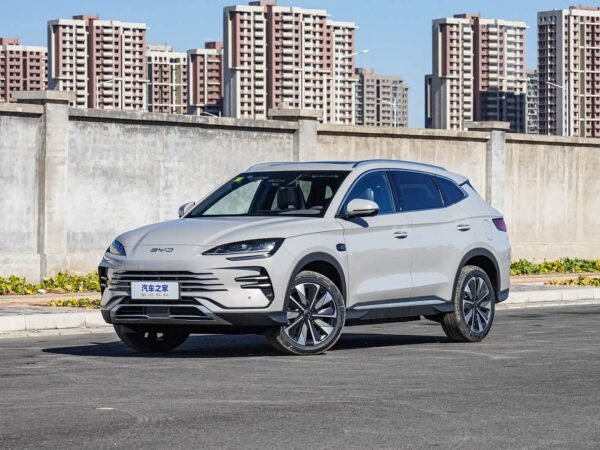 BYD Song Plus DM-i 2025 à vendre au Burkina Faso | SUV Hybride - Furova Motors BYD Song Plus DM-i 2025 à vendre au Burkina Faso | SUV Hybride - Furova Motors