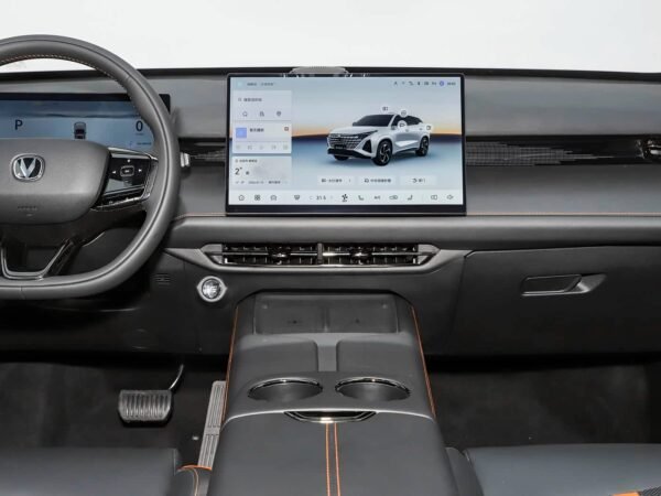 Changan UNI-Z 2025 Neuf 0 km – SUV Essence Automatique | Burkina Faso